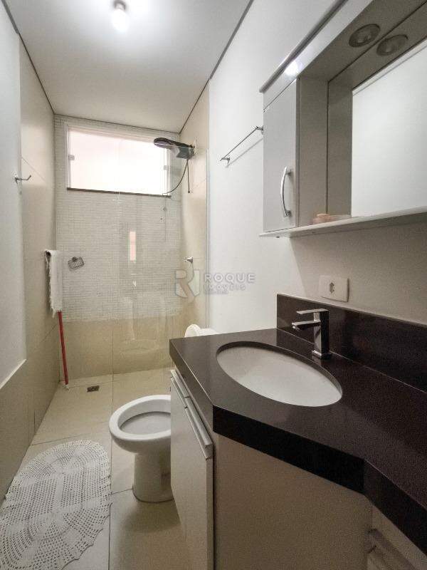Casa Residencial à venda no bairro Jardim Residencial Village: BANHEIRO SOCIAL