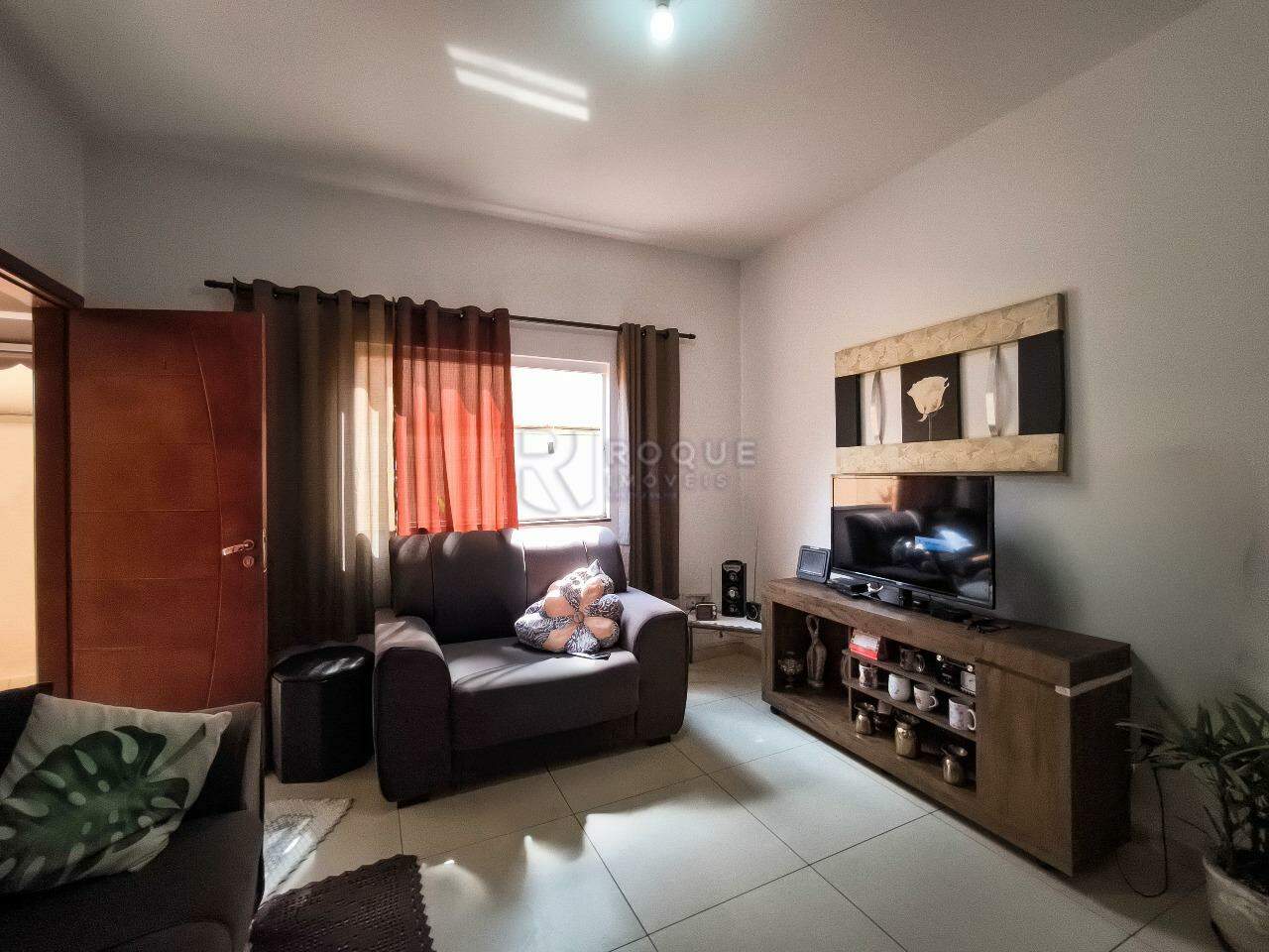Casa Residencial à venda no bairro Jardim Residencial Village: SALA DE ESTAR