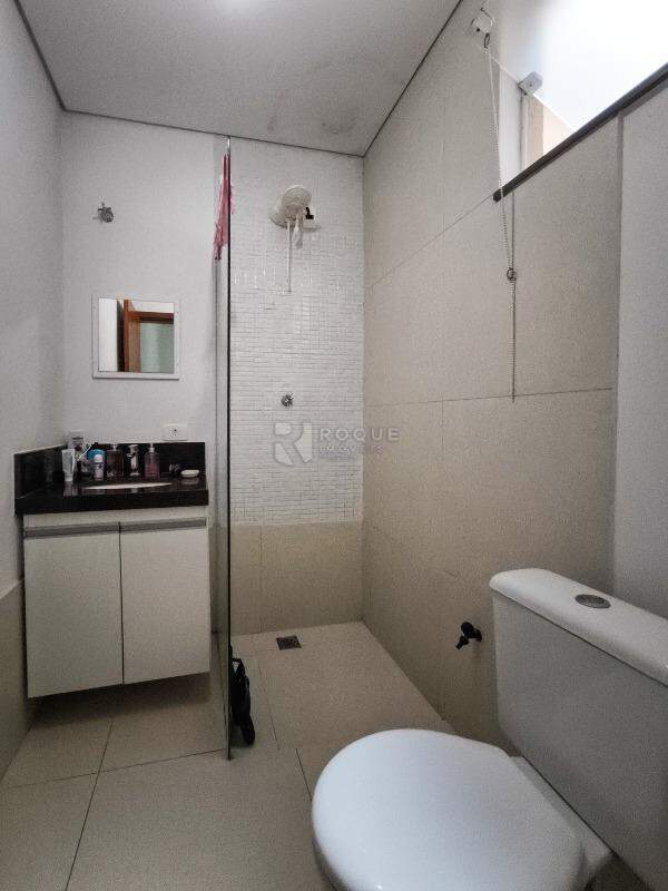 Casa Residencial à venda no bairro Jardim Residencial Village: WC SUÍTE