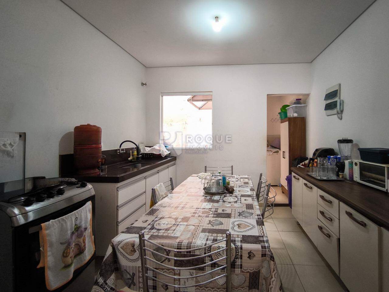Casa Residencial à venda no bairro Jardim Residencial Village: COZINHA