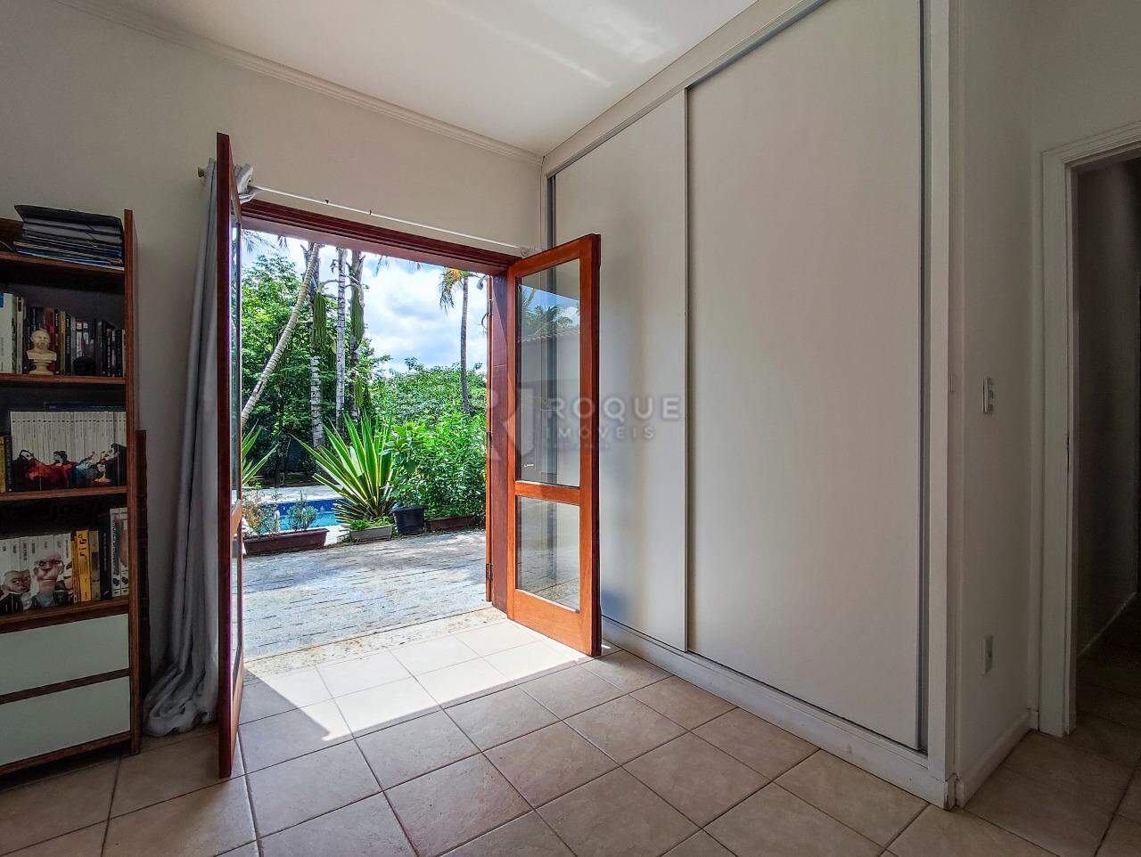Casa em condomínio para aluguel no bairro Portal das Rosas: DORMITÓRIO 2