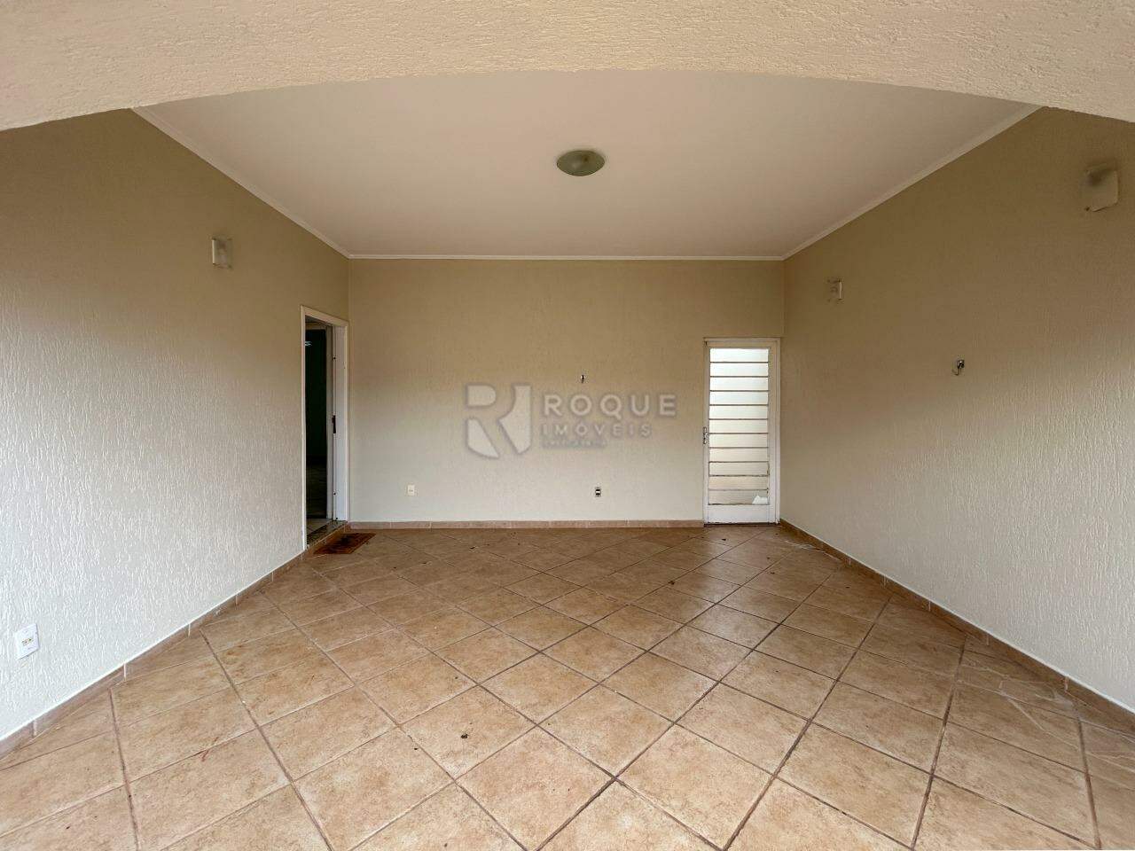 Casa Residencial para aluguel no bairro Jardim Brasil: Garagem 