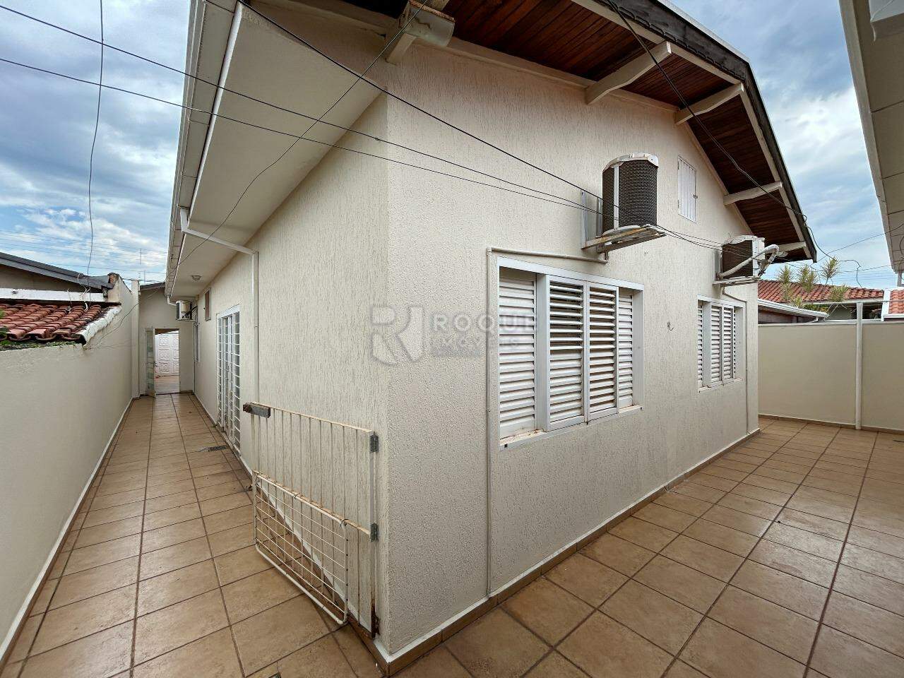 Casa Residencial para aluguel no bairro Jardim Brasil: Fundo 
