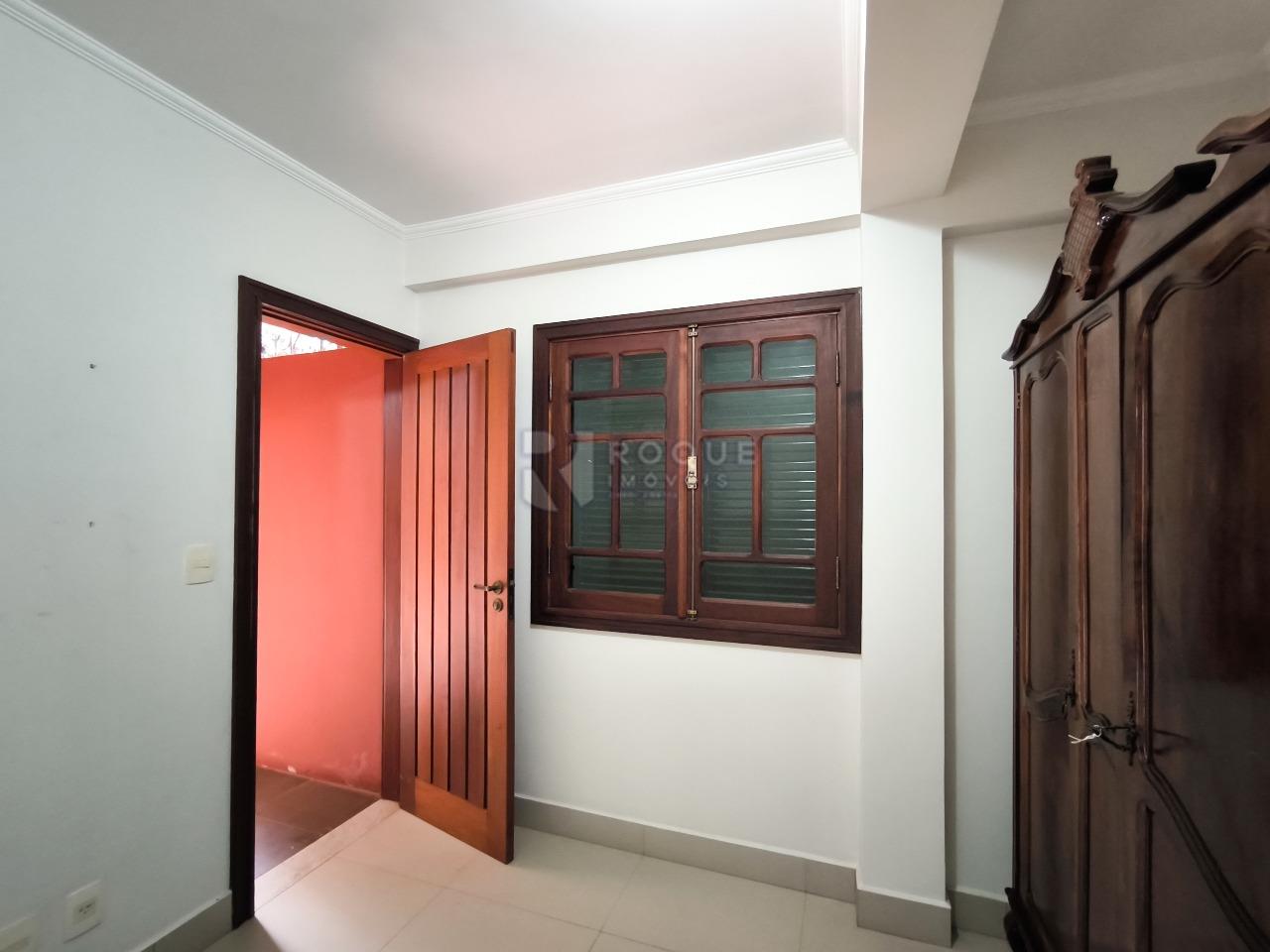 Casa em condomínio à venda no bairro Parque São Bento: DESPEJO
