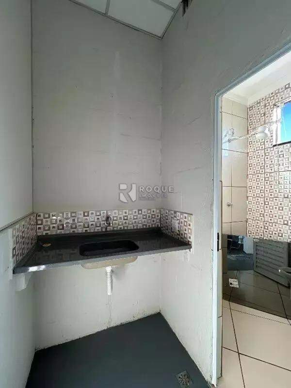 Barracão/Galpão para aluguel no bairro Jardim Porto Real IV: Lavabo segundo andar