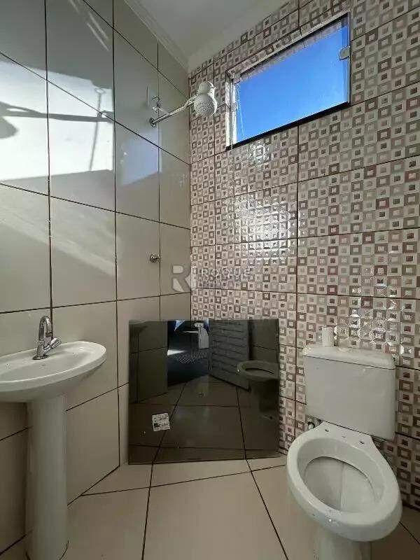 Barracão/Galpão para aluguel no bairro Jardim Porto Real IV: WC social sala 2 segundo andar