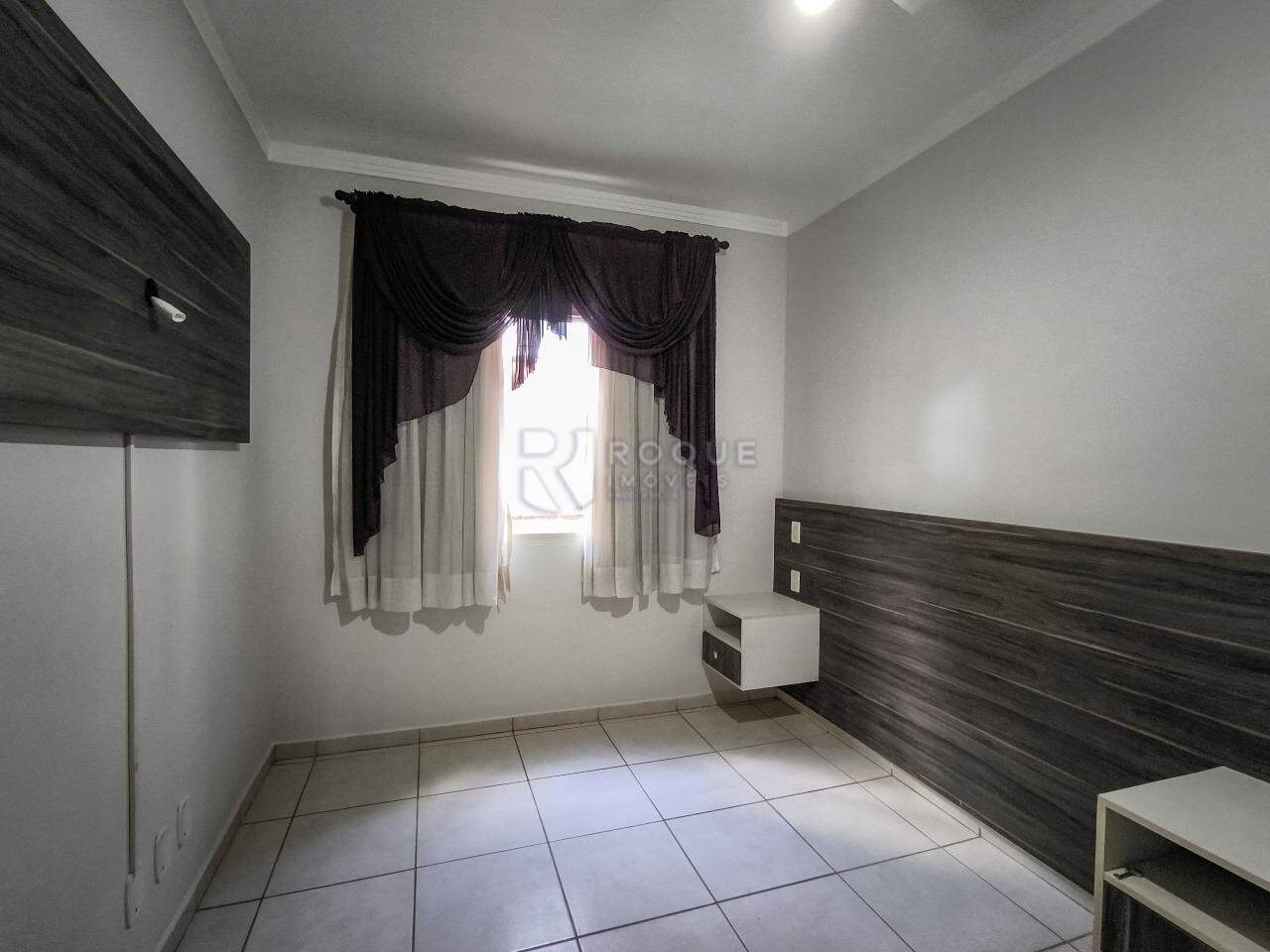 Apartamento à venda no bairro Vila Queiroz: DORMITÓRIO 1