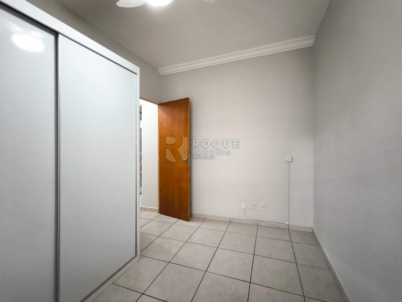 Apartamento à venda no bairro Vila Queiroz: DORMITÓRIO 2