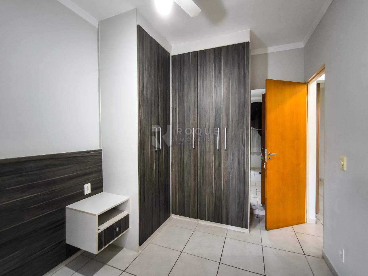 Apartamento à venda no bairro Vila Queiroz: DORMITÓRIO 1