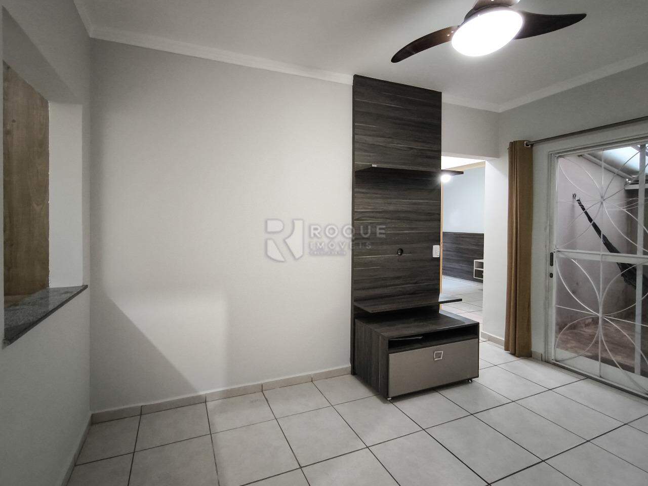 Apartamento à venda no bairro Vila Queiroz: SALA DE ESTAR