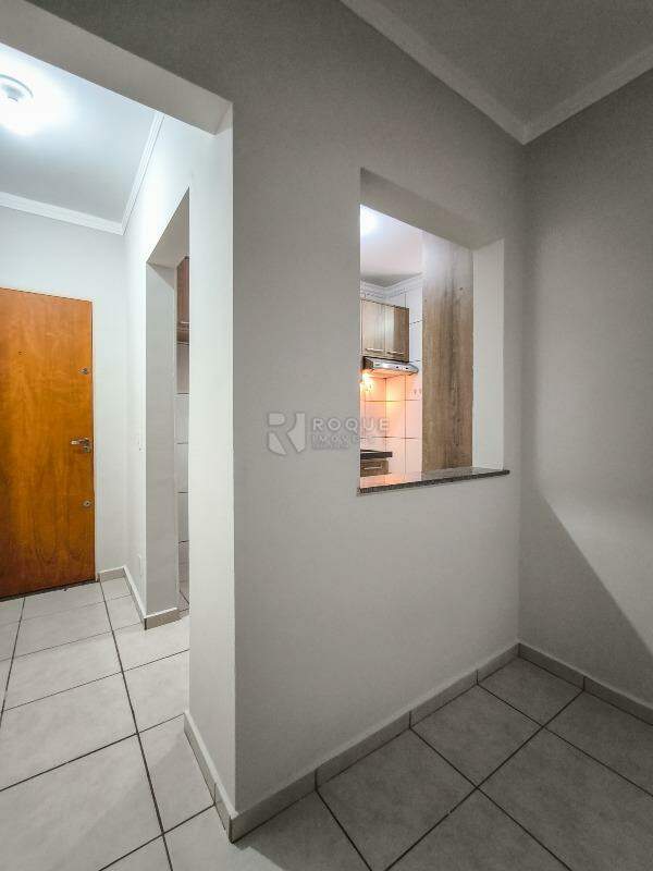 Apartamento à venda no bairro Vila Queiroz: COZINHA