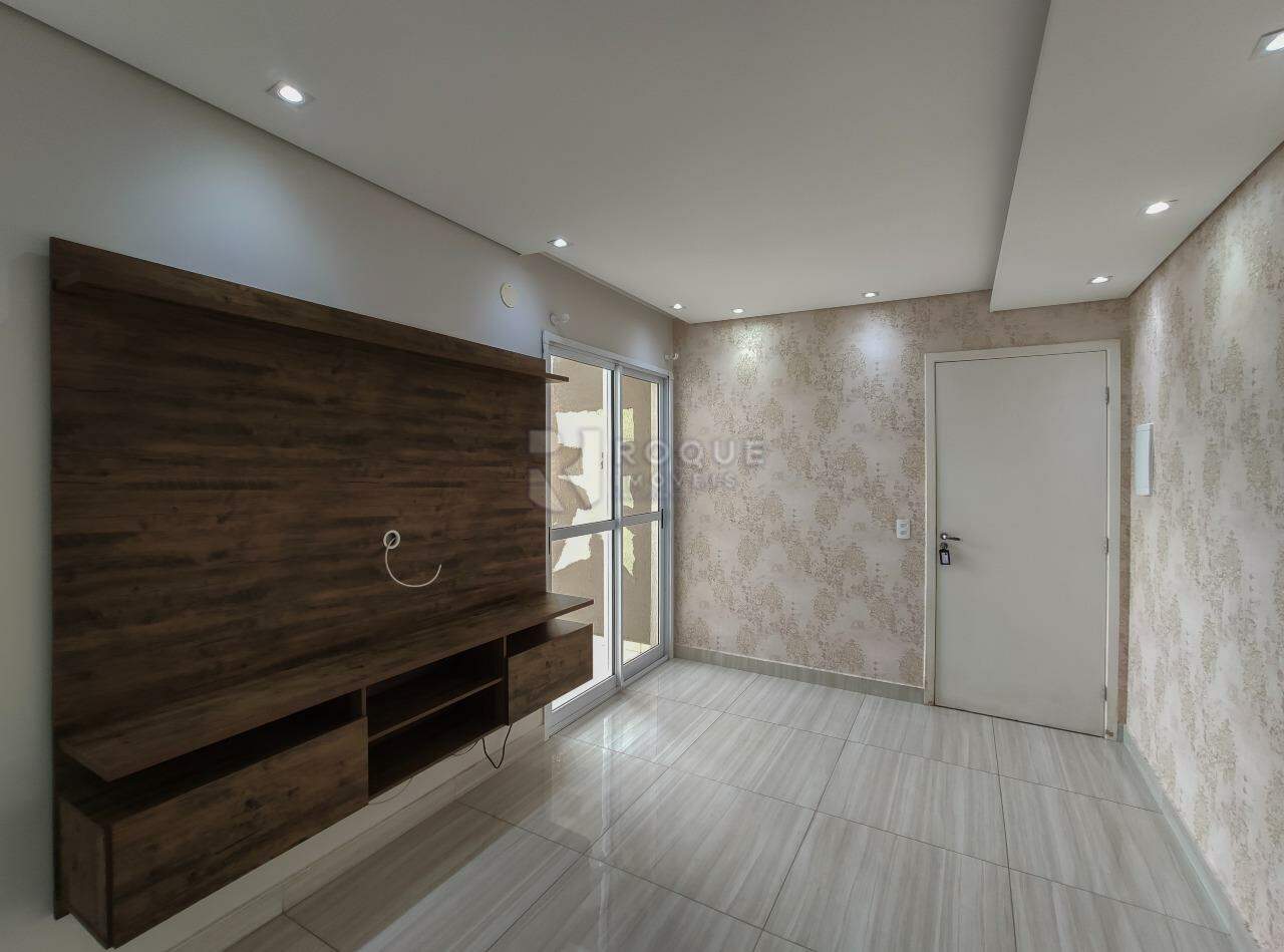 Apartamento à venda no bairro Residencial Rubi: Sacada 