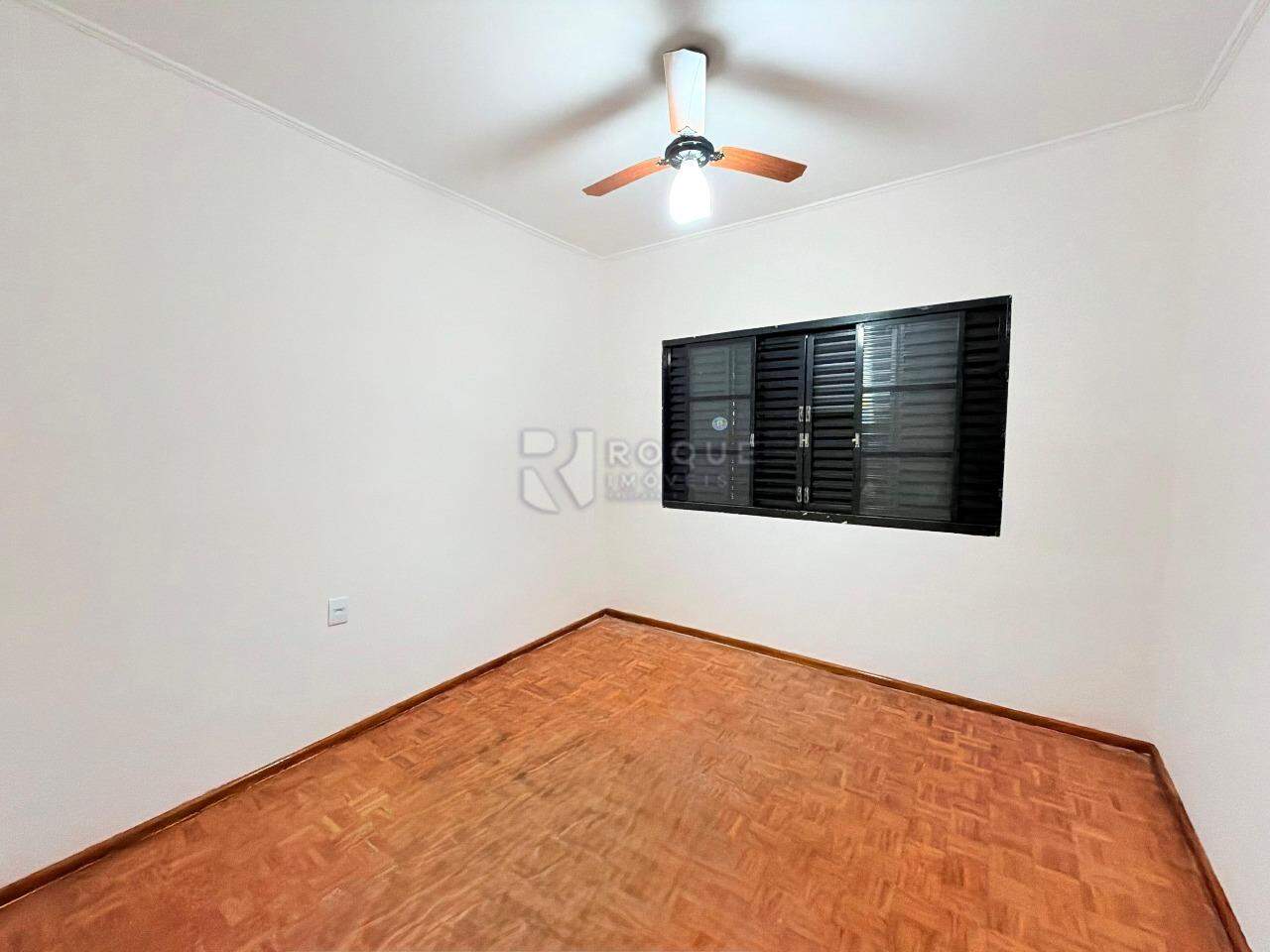 Casa Residencial para aluguel no bairro Jardim Rossi: Dormitório 2