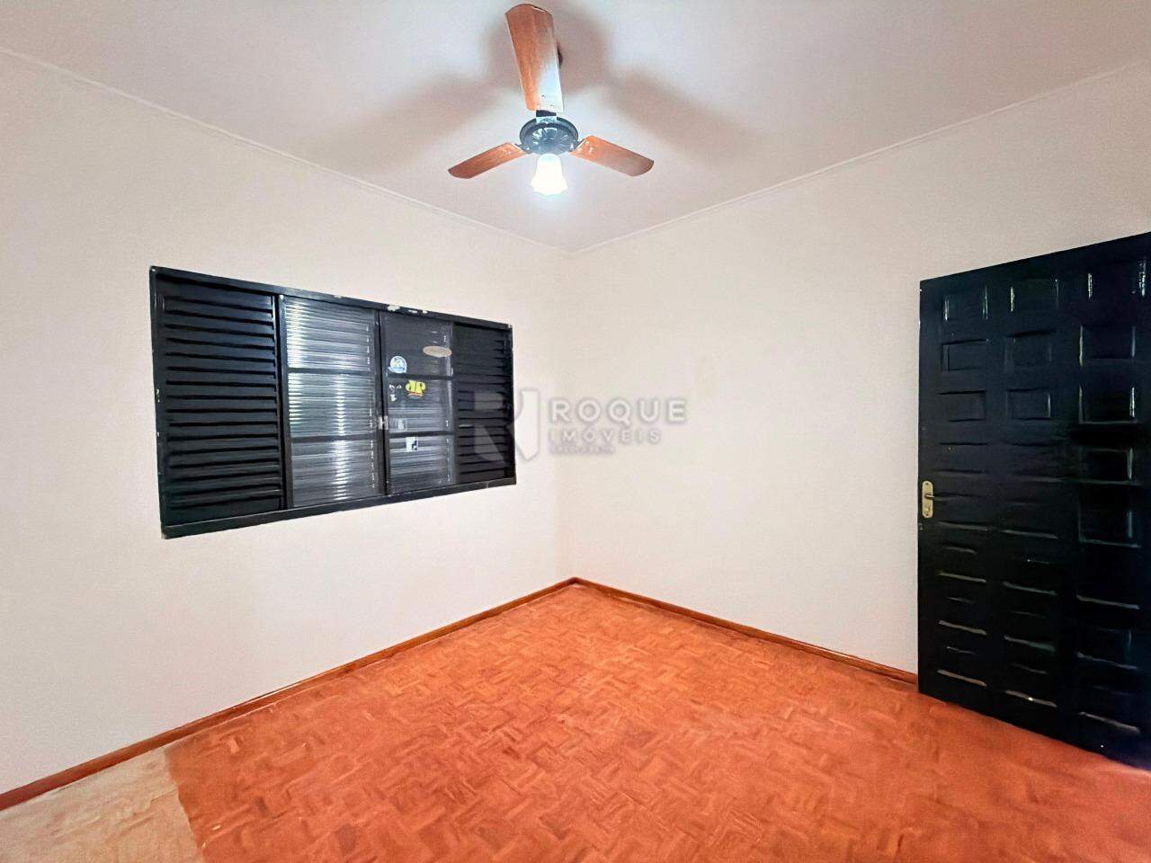 Casa Residencial para aluguel no bairro Jardim Rossi: Dormitório 1