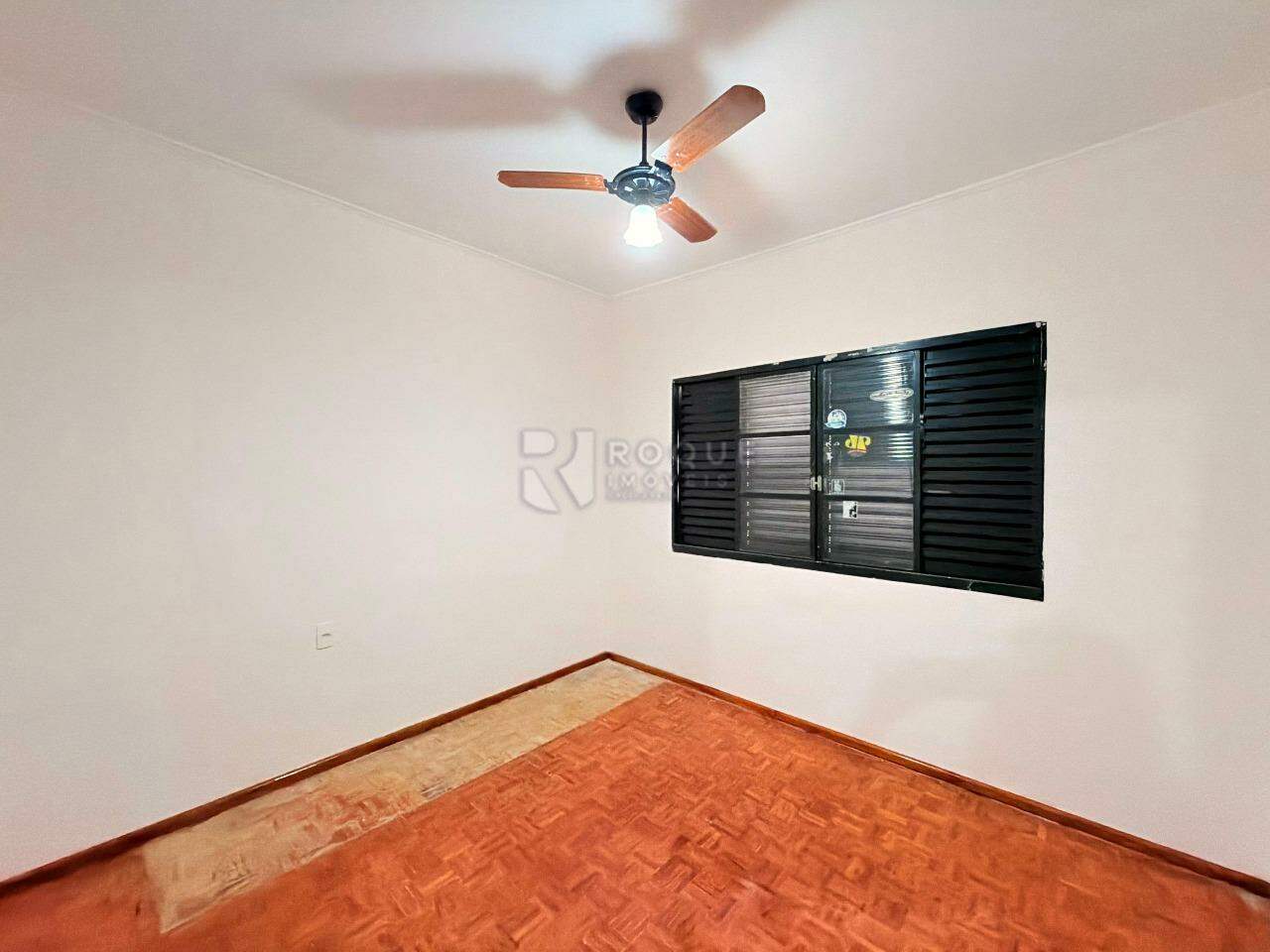 Casa Residencial para aluguel no bairro Jardim Rossi: Dormitório 1