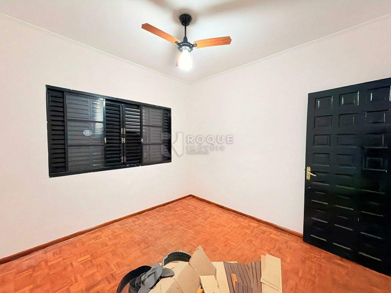 Casa Residencial para aluguel no bairro Jardim Rossi: Dormitório 2