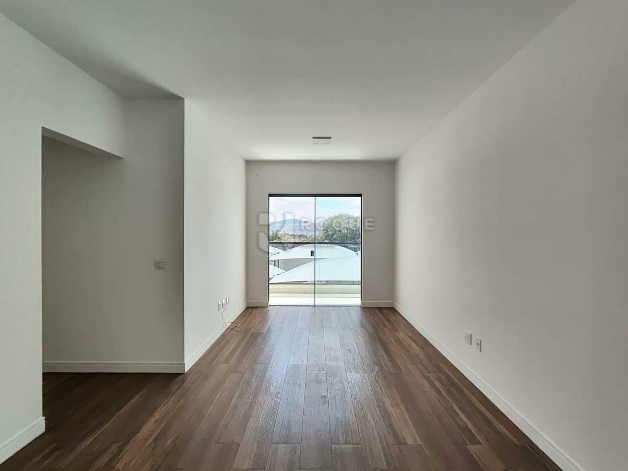 Apartamento à venda no bairro Jardim Santa Adélia: Sala