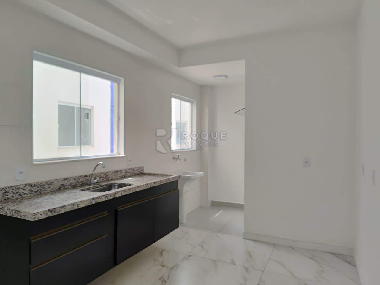 Apartamento à venda no bairro Jardim Santa Adélia: Cozinha