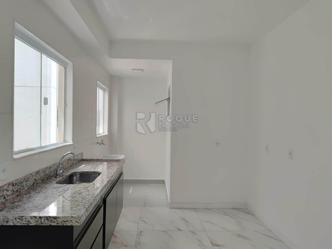 Apartamento à venda no bairro Jardim Santa Adélia: Cozinha