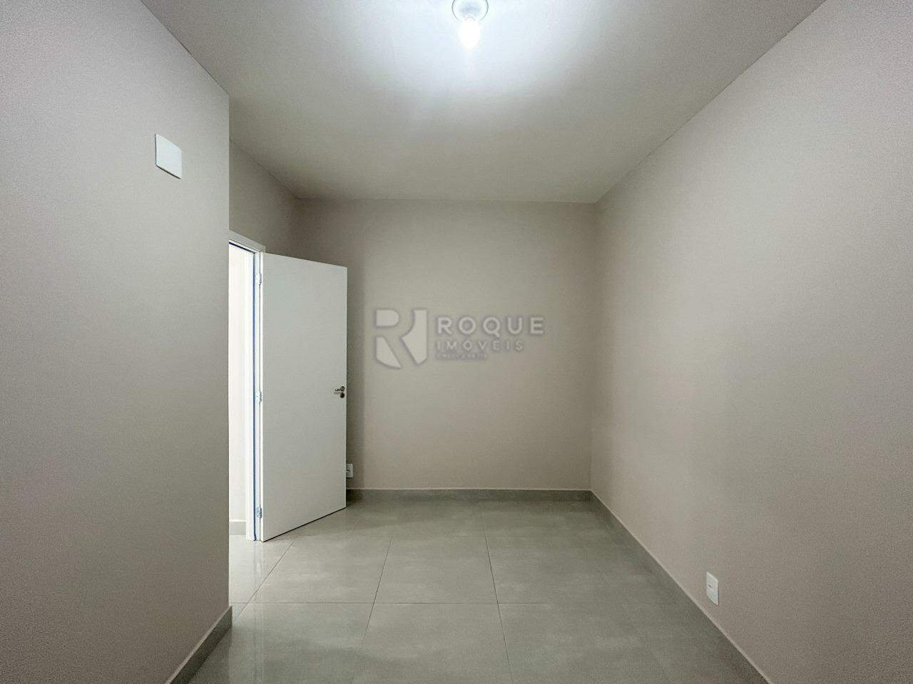 Apartamento para aluguel no bairro Jardim Santa Adélia: Dormitório 2