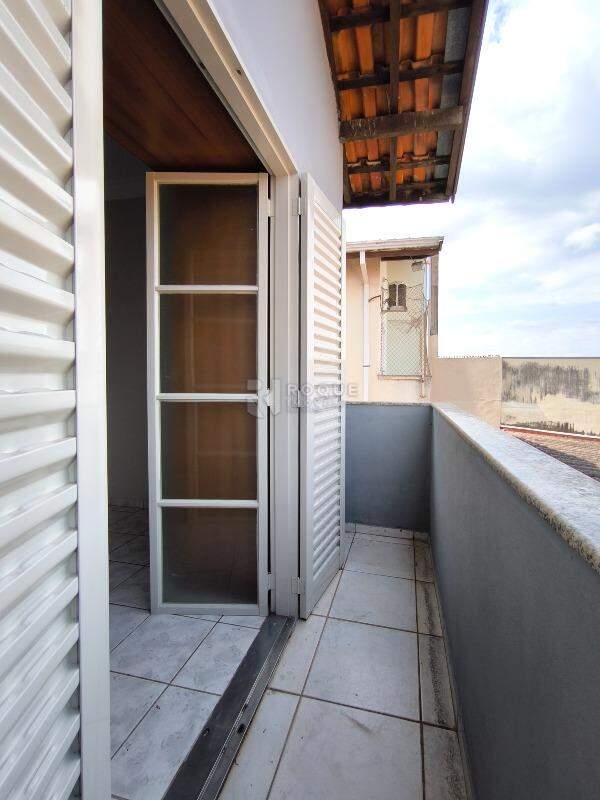 Casa Residencial à venda no bairro Vila Rocha: SACADA SUÍTE