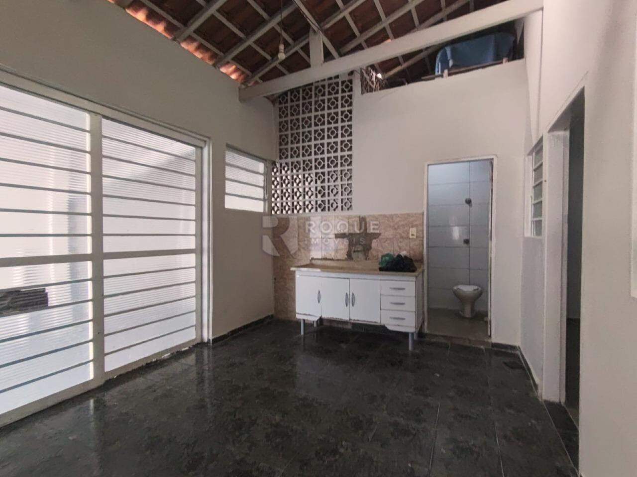 Casa Residencial para aluguel no bairro Jardim Ouro Verde: Cozinha