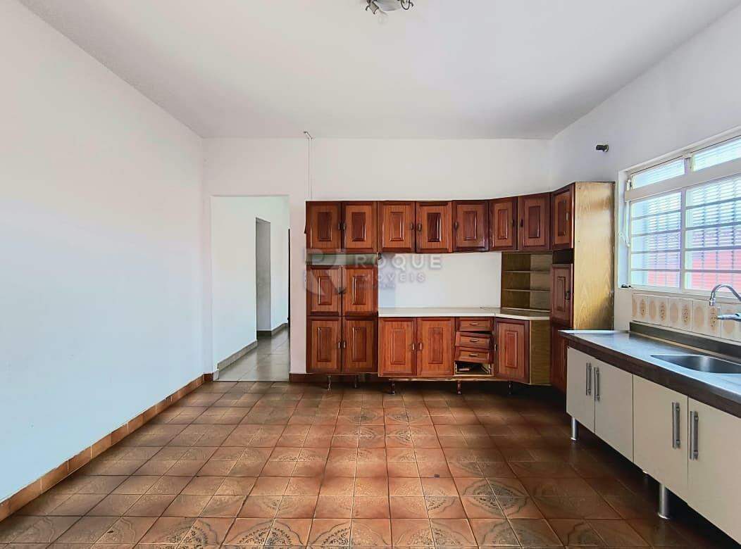 Casa Residencial para aluguel no bairro Jardim Nova Itália: Cozinha 