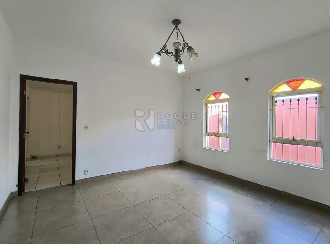 Casa Residencial para aluguel no bairro Jardim Nova Itália: Sala