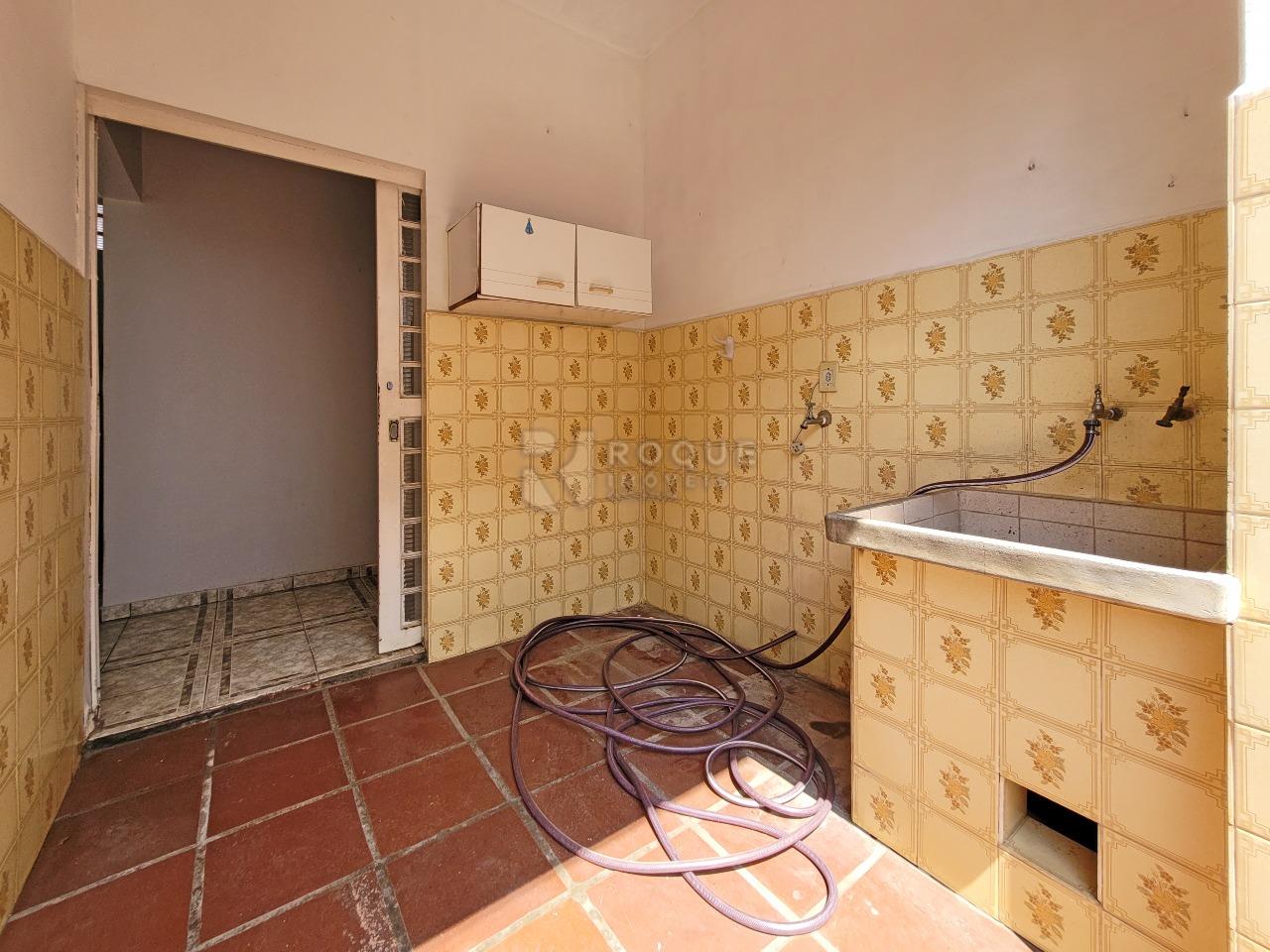 Casa Residencial à venda no bairro Jardim Piratininga: LAVANDERIA