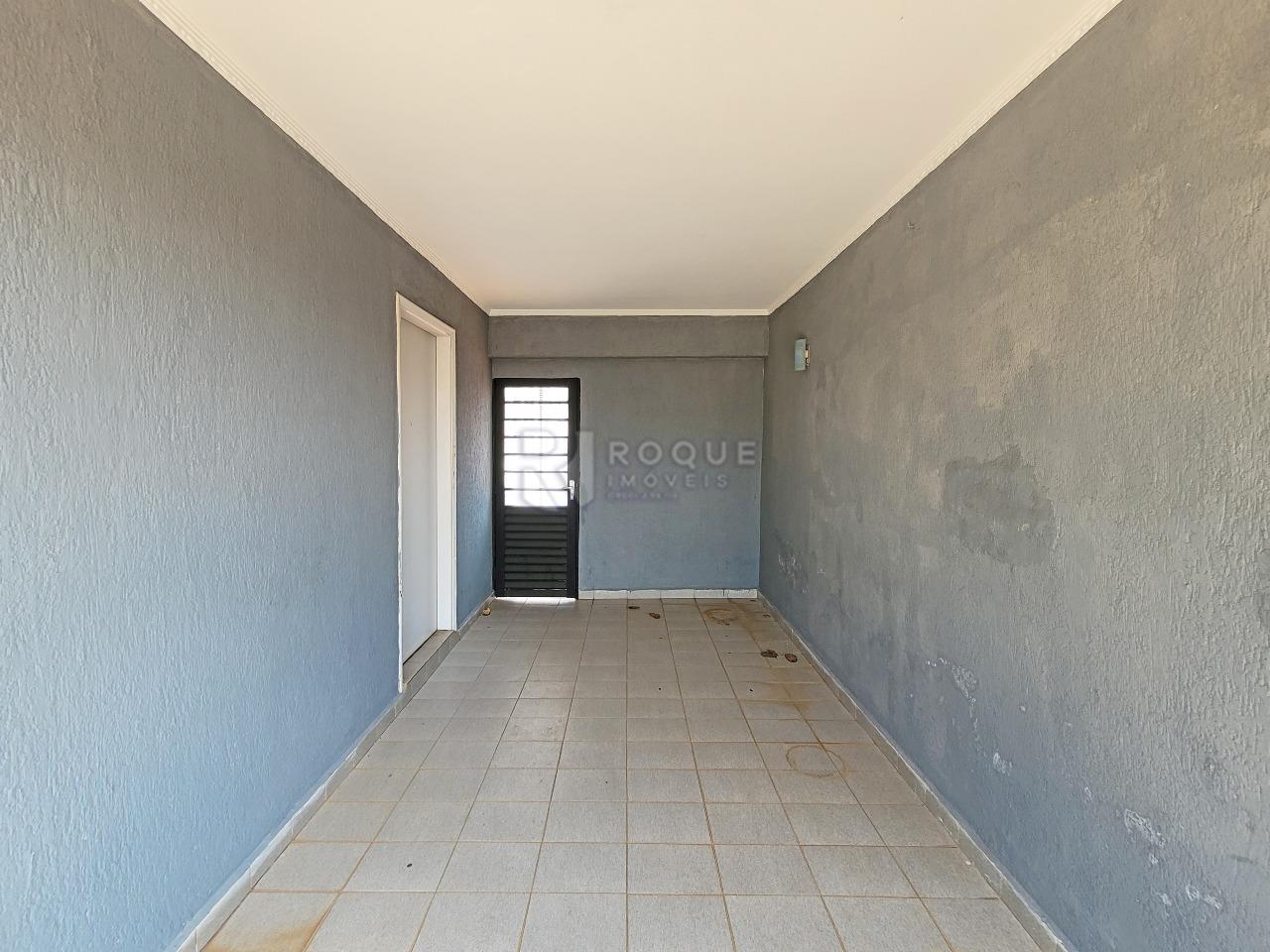 Casa Residencial à venda no bairro Jardim Piratininga: ENTRADA