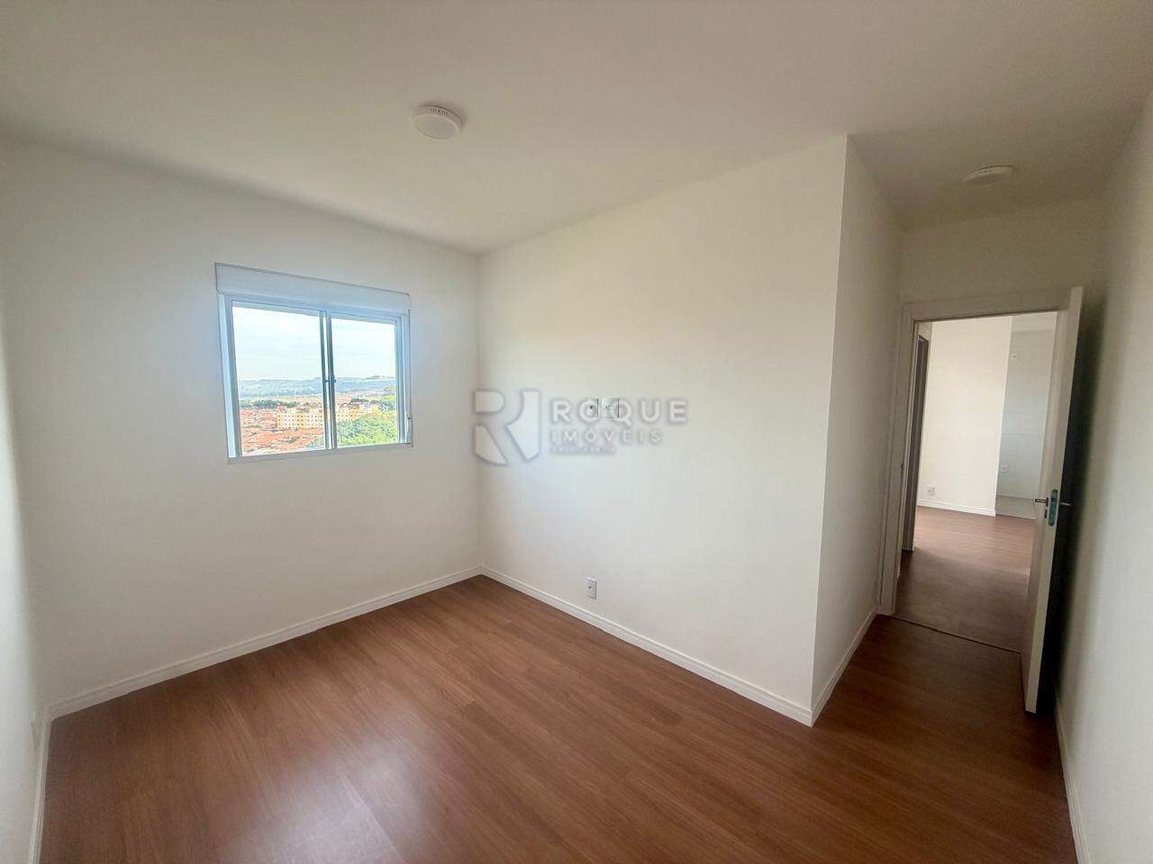 Apartamento para aluguel no bairro Chácaras Antonieta: Dormitório 02