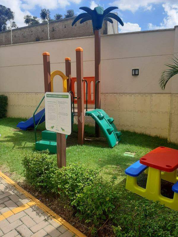 Apartamento à venda no bairro Vila Camargo: 