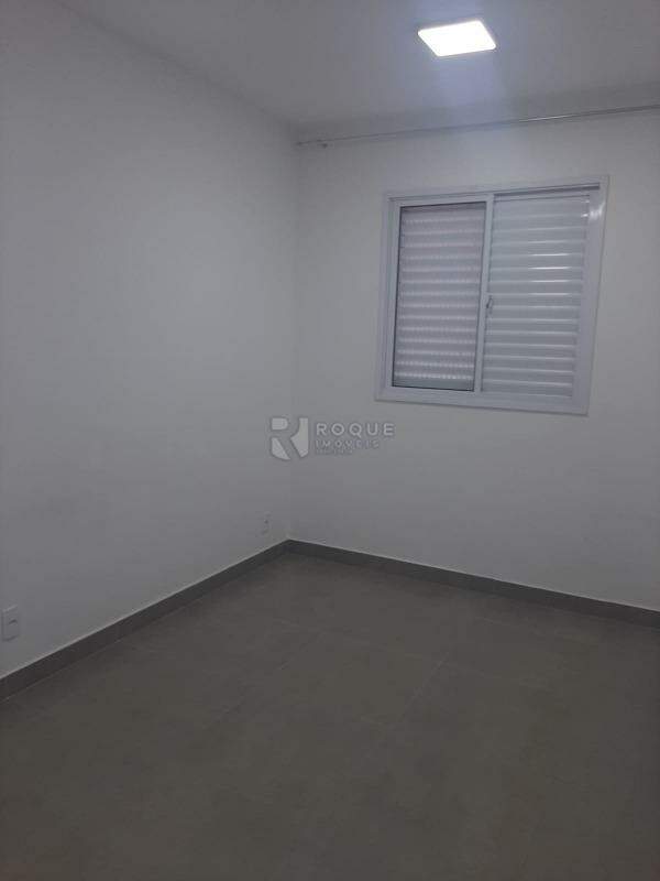 Apartamento à venda no bairro Vila Camargo: 
