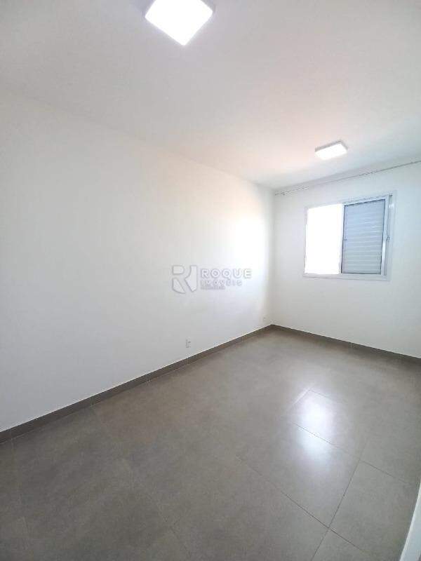 Apartamento à venda no bairro Vila Camargo: 