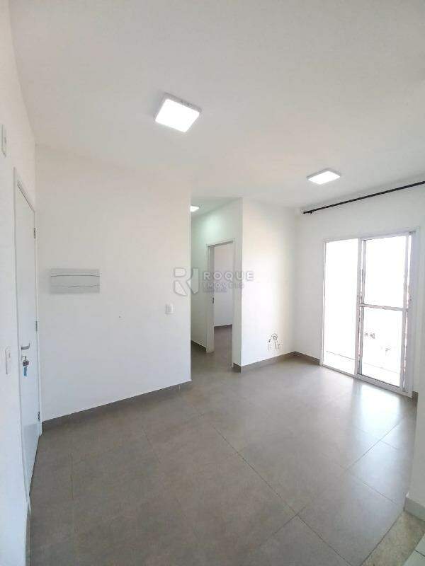 Apartamento à venda no bairro Vila Camargo: 