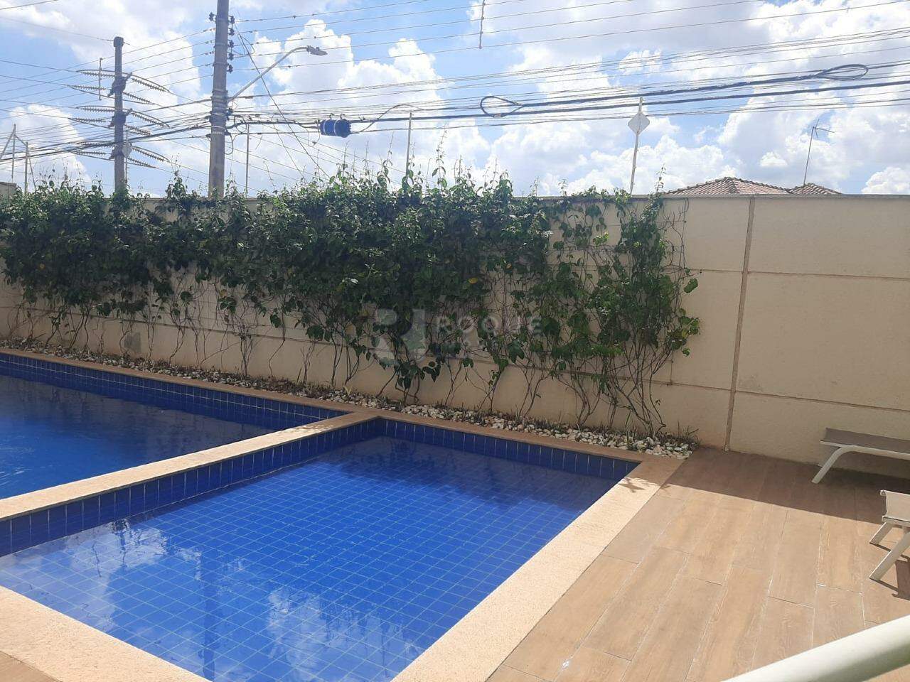 Apartamento à venda no bairro Vila Camargo: 