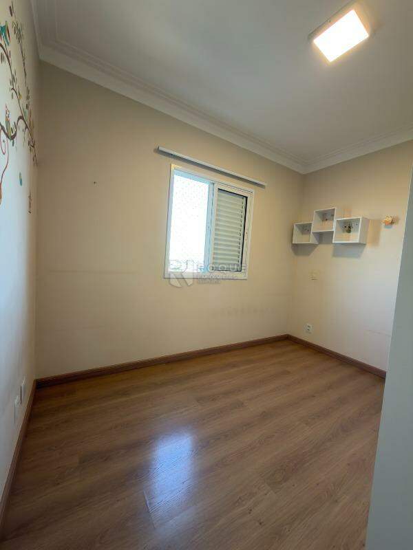 Apartamento à venda no bairro Desmembramento Oscar Antonio Breda: dormitórios 1