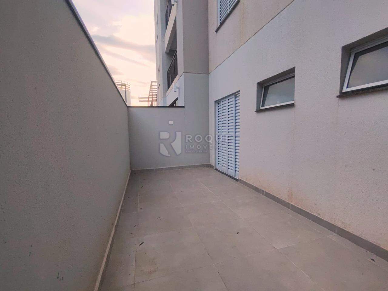 Apartamento para aluguel no bairro Jardim Santa Adélia: Quintal Garden