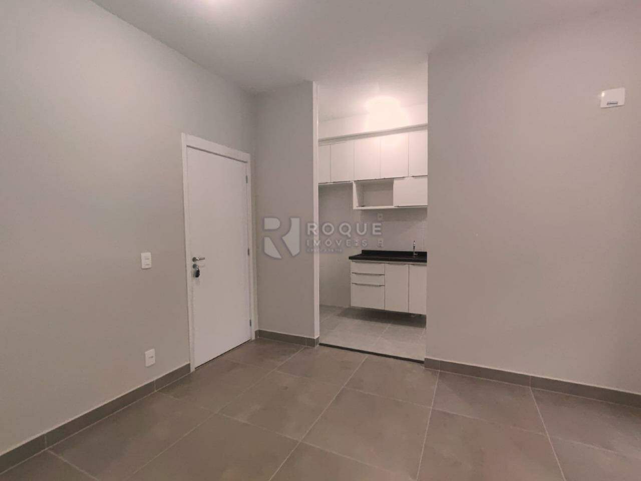 Apartamento para aluguel no bairro Jardim Santa Adélia: Sala