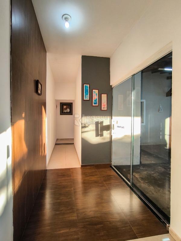 Casa Residencial à venda no bairro Jardim Esmeralda: HALL DE ENTRADA