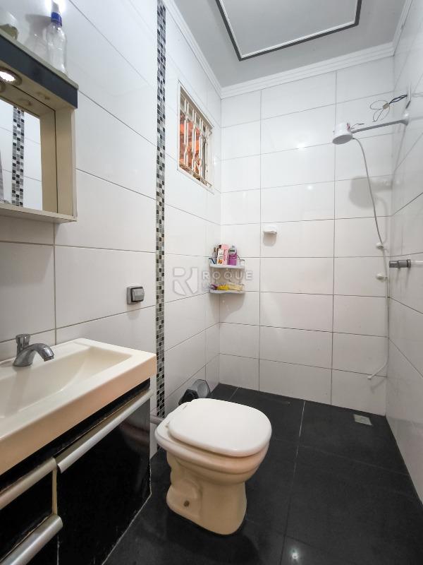 Casa Residencial à venda no bairro Jardim Esmeralda: BANHEIRO SOCIAL