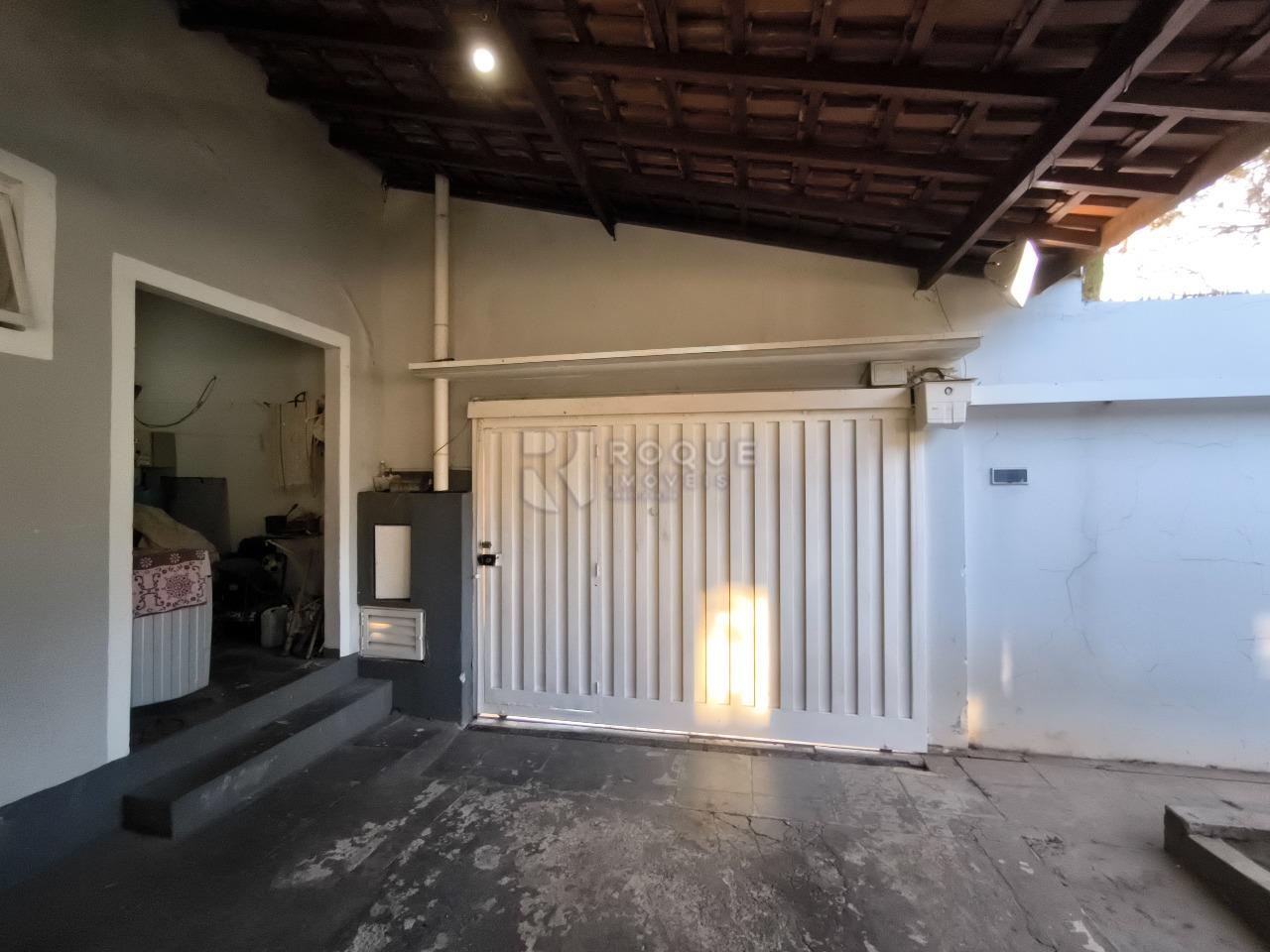 Casa Residencial à venda no bairro Jardim Esmeralda: PORTÃO AUTOMÁTICO