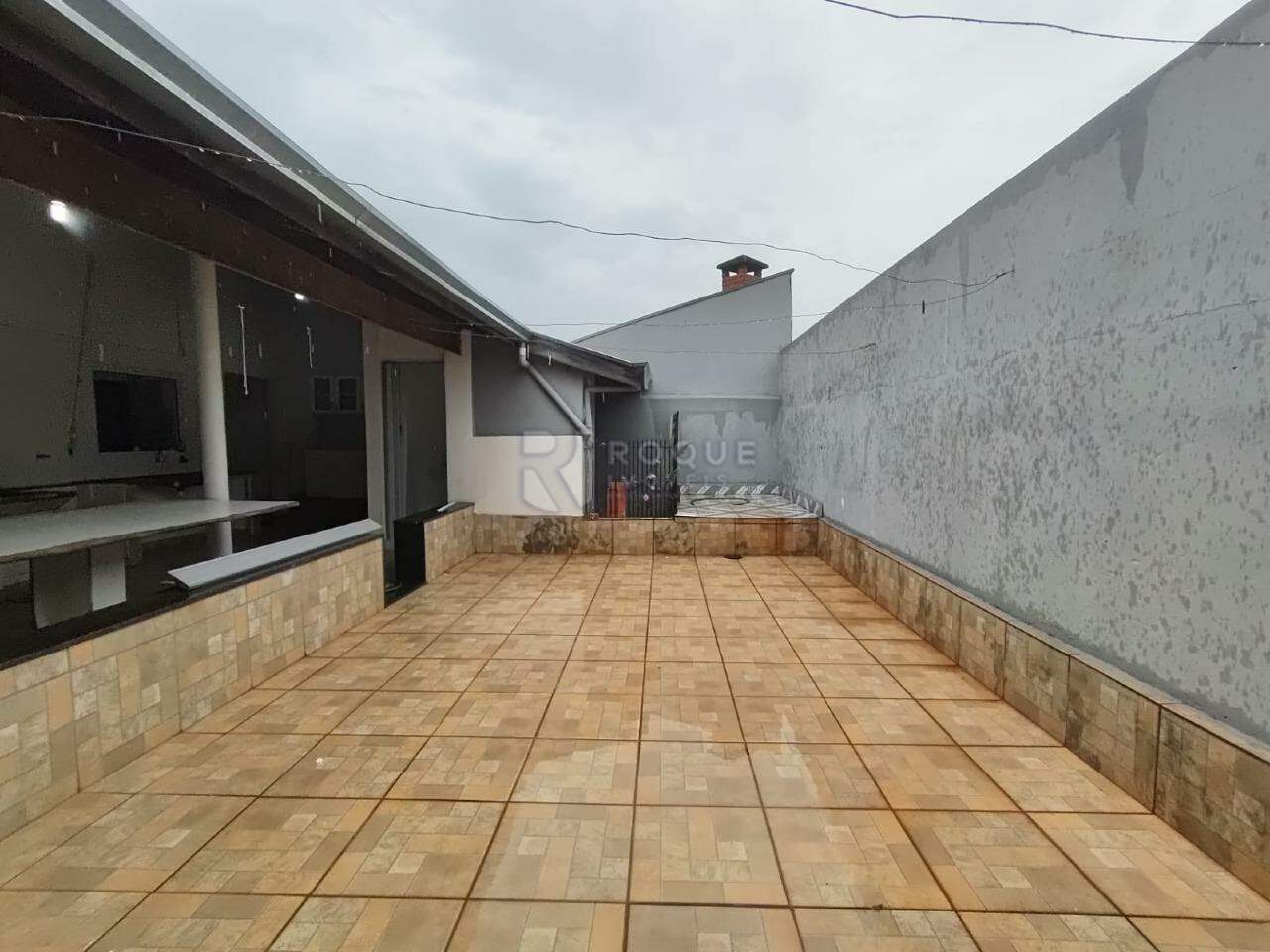 Casa Residencial para aluguel no bairro Jardim São Paulo: Quintal