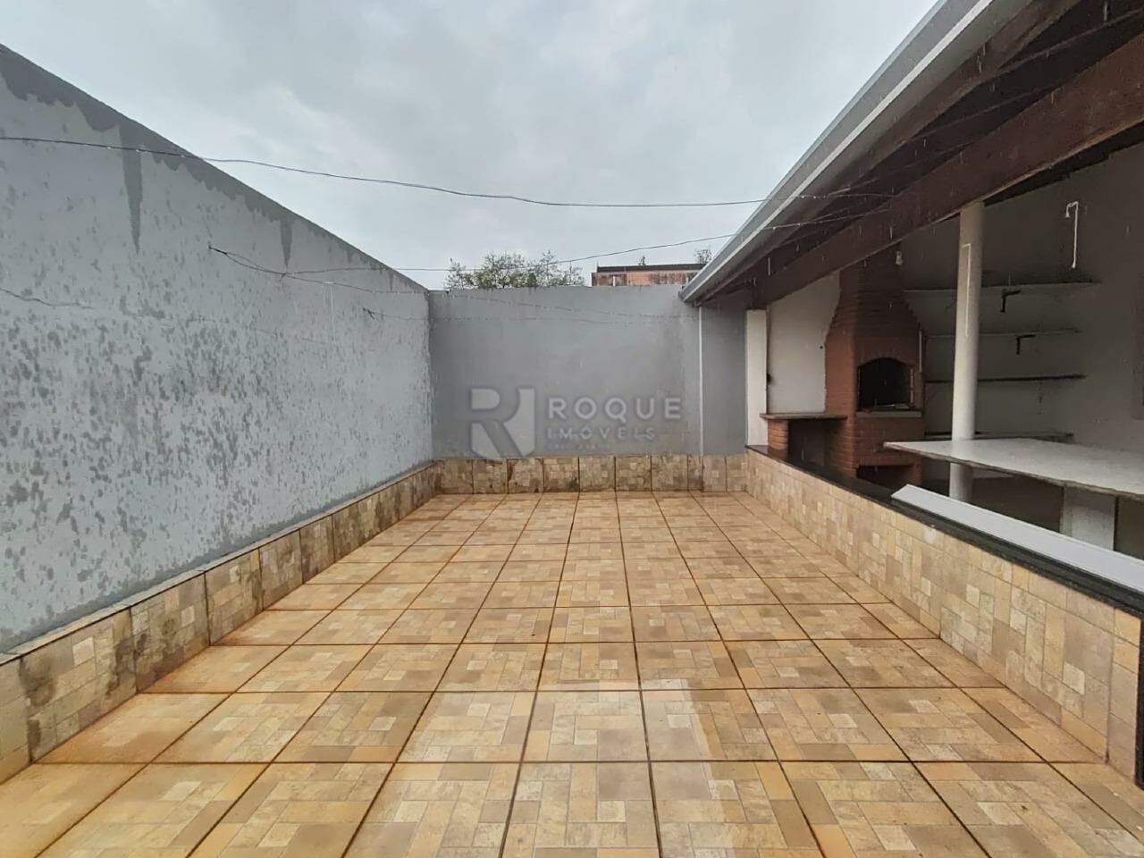 Casa Residencial para aluguel no bairro Jardim São Paulo: Quintal