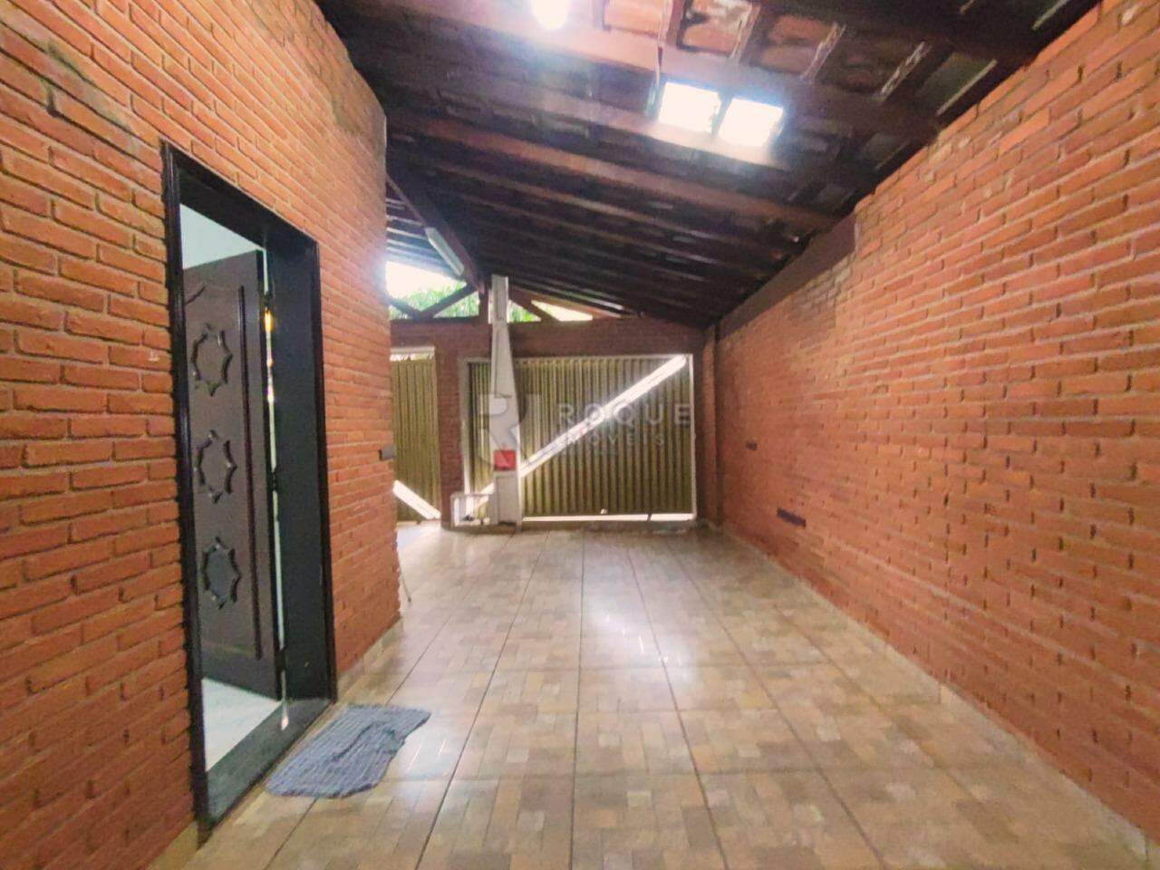 Casa Residencial para aluguel no bairro Jardim São Paulo: Garagem
