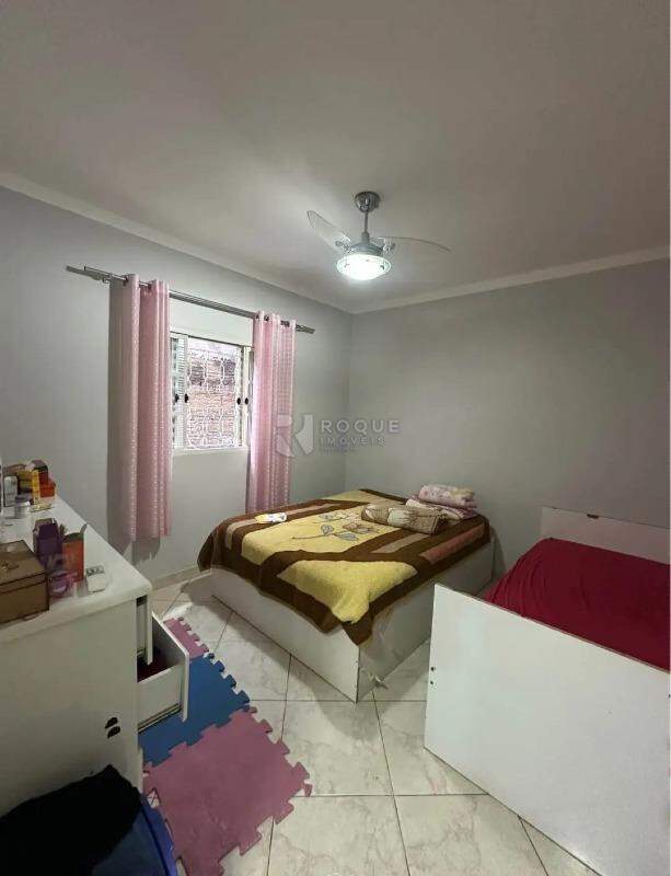 Casa Residencial à venda no bairro Parque Nossa Senhora das Dores: 
