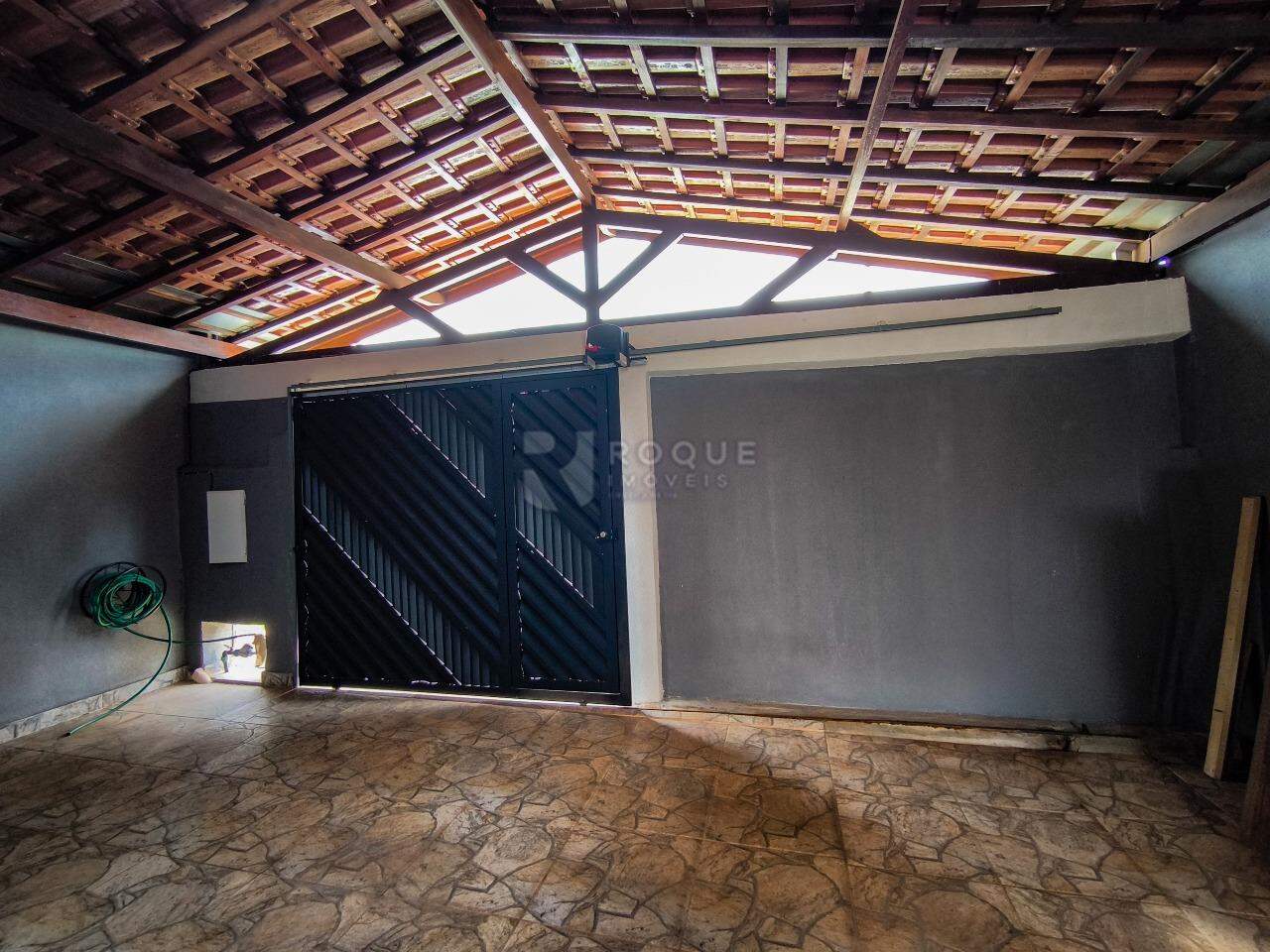 Casa Residencial à venda no bairro Parque Residencial Belinha Ometto: PORTÃO AUTOMÁTICO