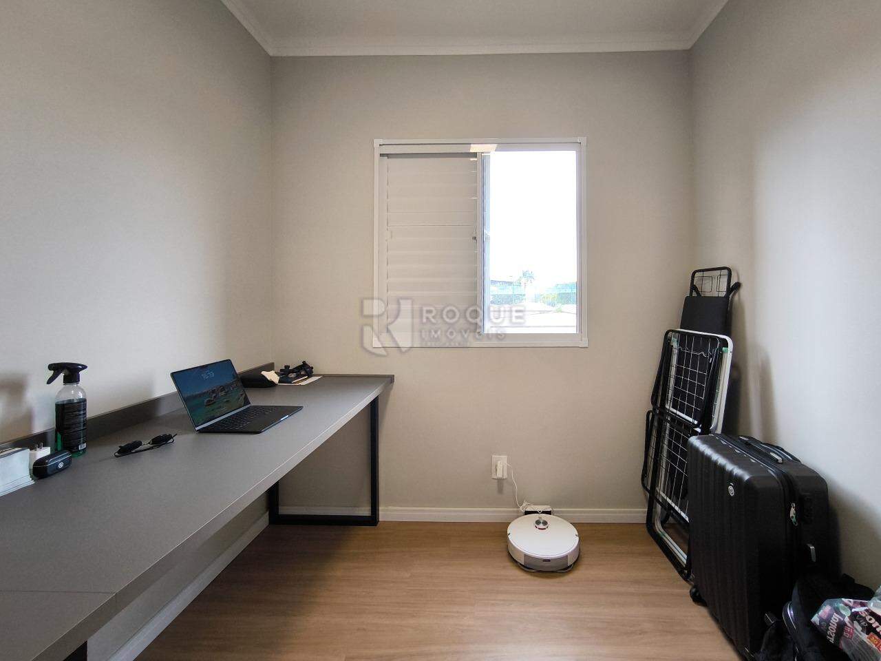 Apartamento à venda no bairro Jardim Santa Adélia: DORMITÓRIO 2