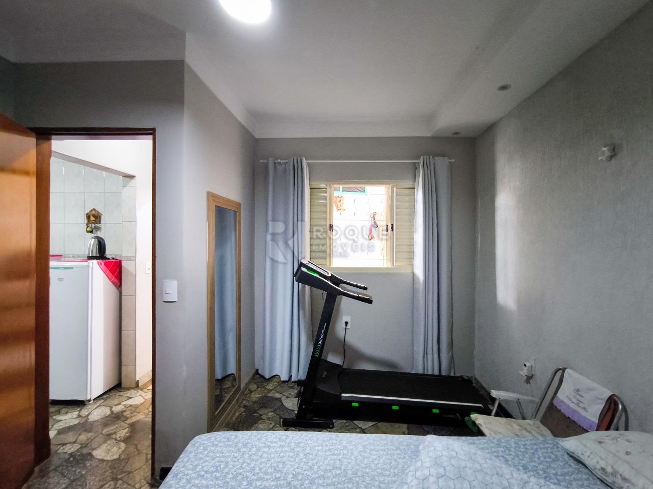 Casa Residencial à venda no bairro Jardim Arruda: DORMITÓRIO 2