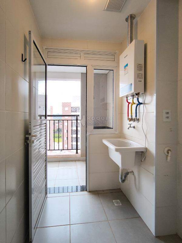 Apartamento à venda no bairro Jardim Santa Adélia: LAVANDERIA